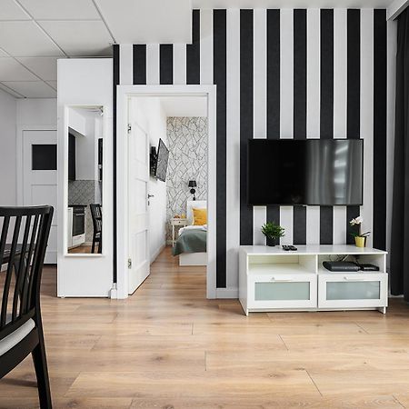 Prymasa Tysiaclecia - P&O Serviced Apartments Varsóvia Exterior foto