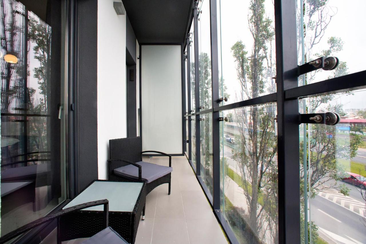 Prymasa Tysiaclecia - P&O Serviced Apartments Varsóvia Exterior foto